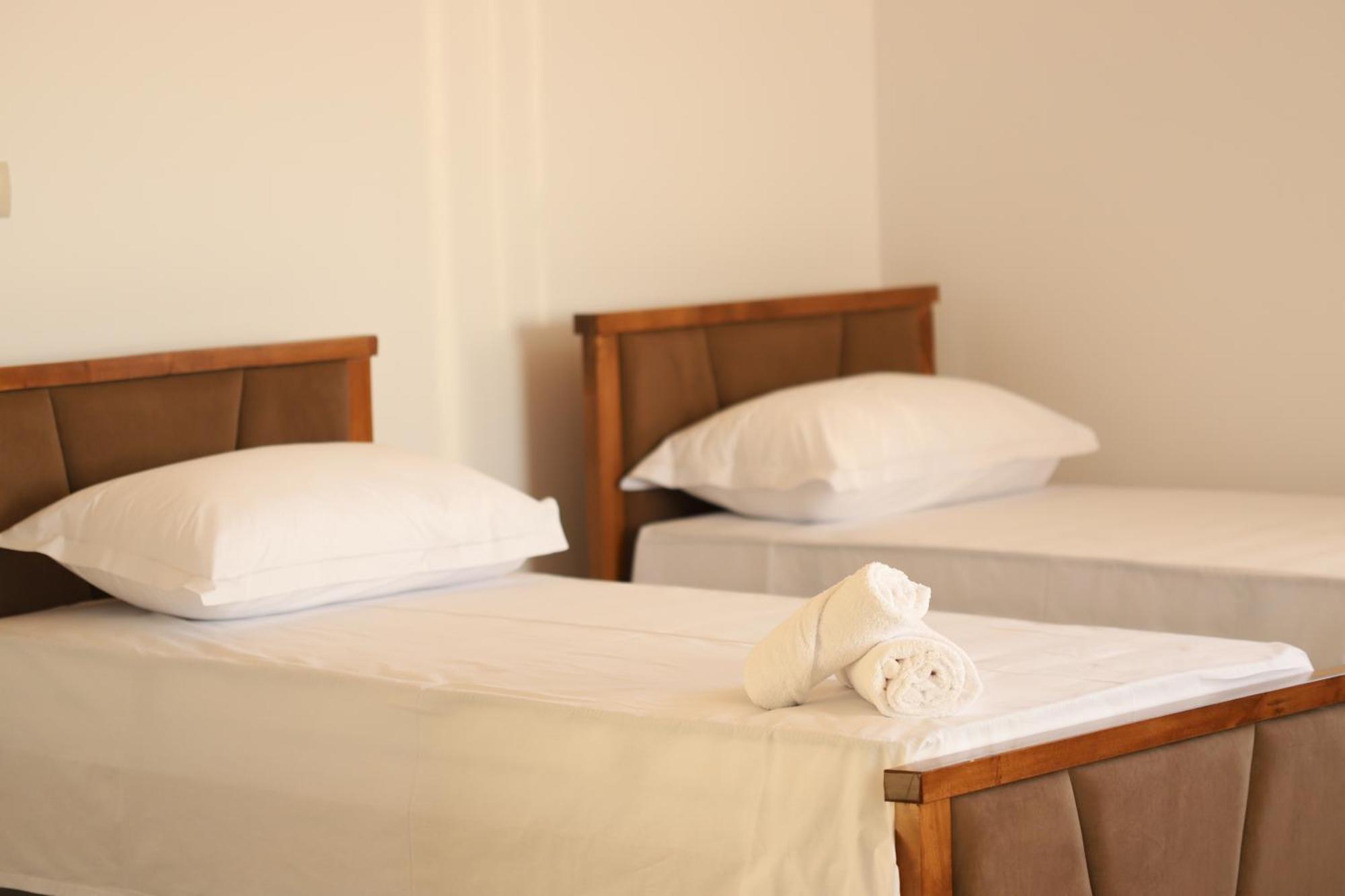 Georgemishel Guest House Berat Exterior foto