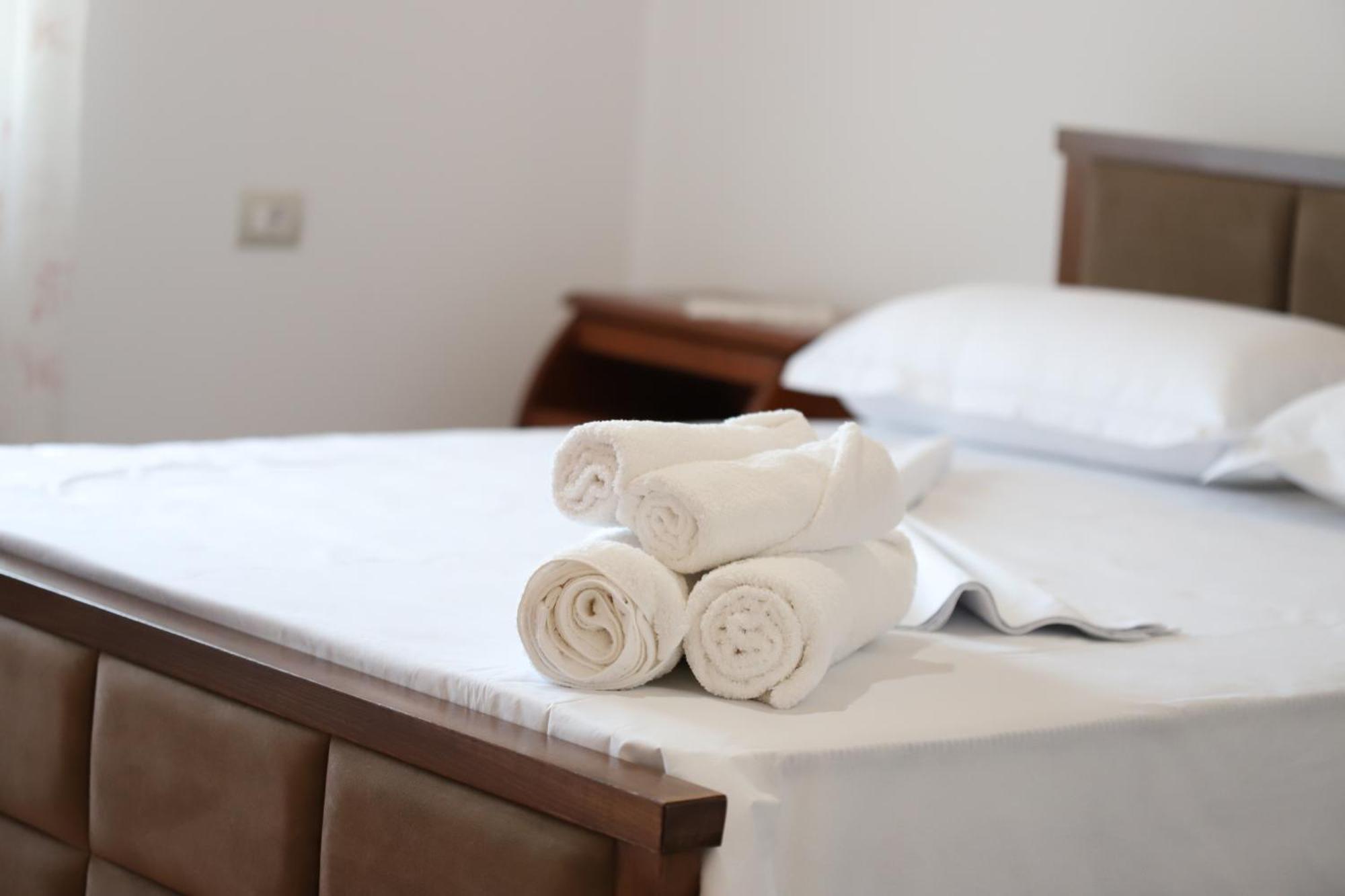 Georgemishel Guest House Berat Exterior foto